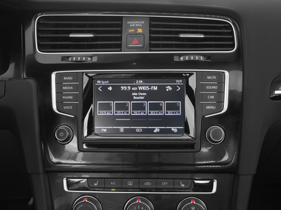 2016 Volkswagen Golf GTI Base