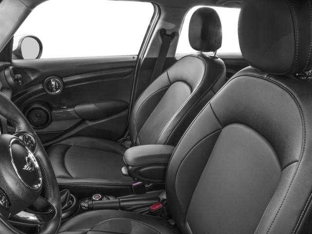 2017 MINI HARDTOP 4 DOOR Base