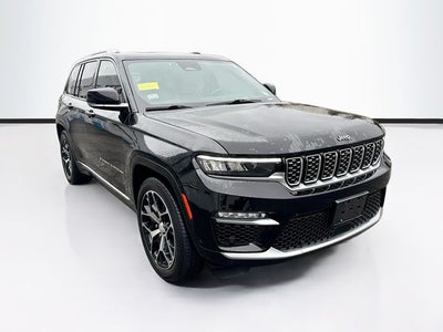 2022 Jeep Grand Cherokee Summit