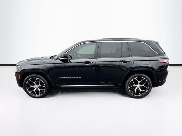 2022 Jeep Grand Cherokee Summit