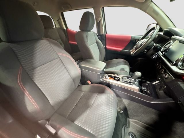 2020 Toyota Tacoma SR5 V6