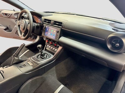 2025 Toyota GR86 Premium