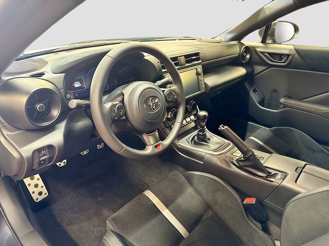 2025 Toyota GR86 Premium