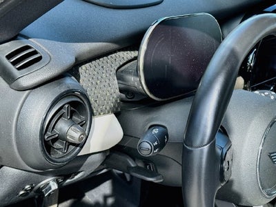 2024 MINI HARDTOP 2 DOOR Iconic