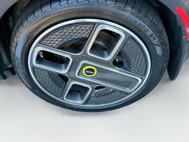 2024 MINI HARDTOP 2 DOOR Iconic