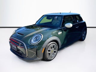 2024 MINI HARDTOP 2 DOOR Iconic