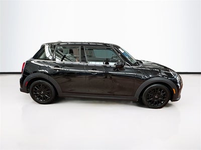 2023 MINI Cooper Cooper
