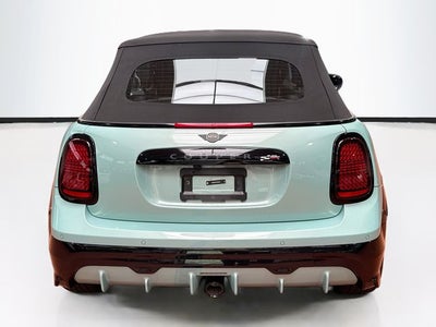 2025 MINI CONVERTIBLE Iconic