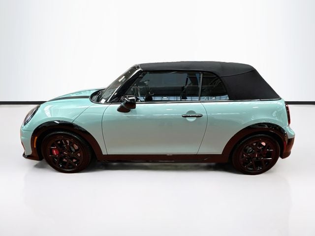 2025 MINI CONVERTIBLE Iconic