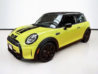 2024 MINI HARDTOP 2 DOOR Signature