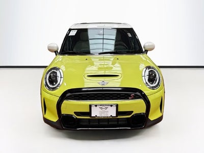 2024 MINI HARDTOP 4 DOOR Iconic