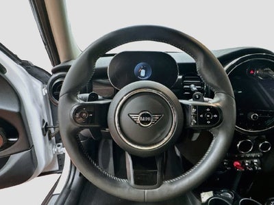 2024 MINI HARDTOP 4 DOOR Signature