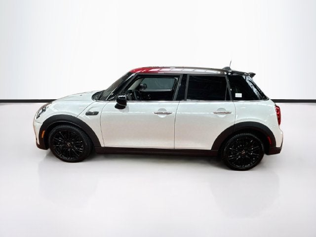 2024 MINI HARDTOP 4 DOOR Signature