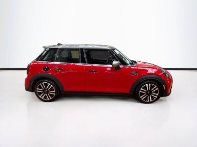 2024 MINI HARDTOP 4 DOOR Cooper S