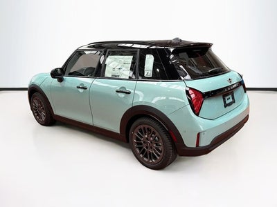 2026 MINI 4 DOOR ICONIC