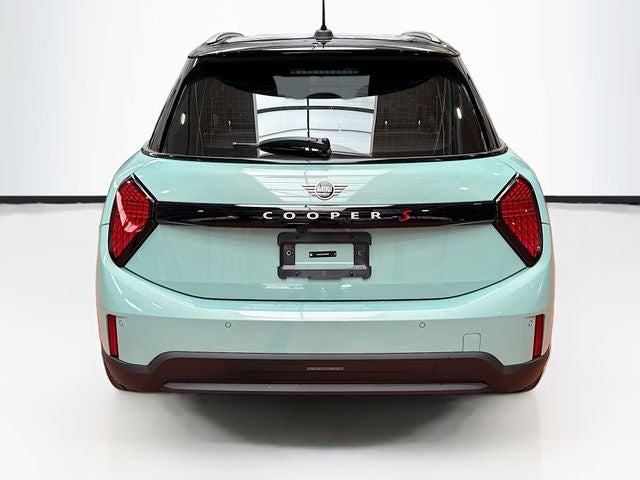 2026 MINI 4 DOOR ICONIC