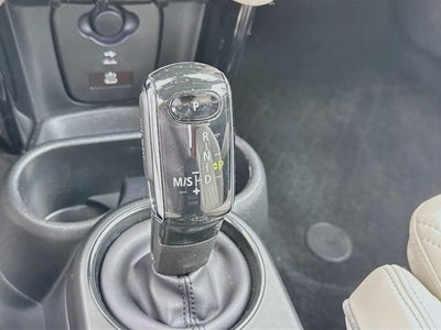 2024 MINI CONVERTIBLE Iconic