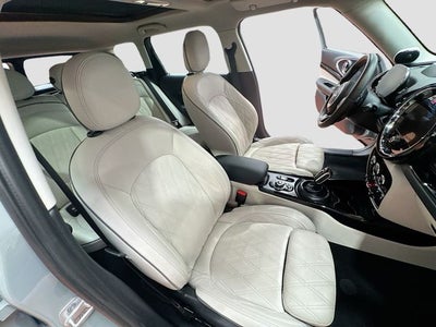 2023 MINI CLUBMAN Iconic