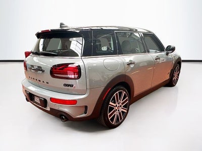 2023 MINI CLUBMAN Iconic