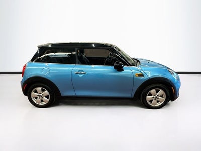2015 MINI HARDTOP 2 DOOR Base