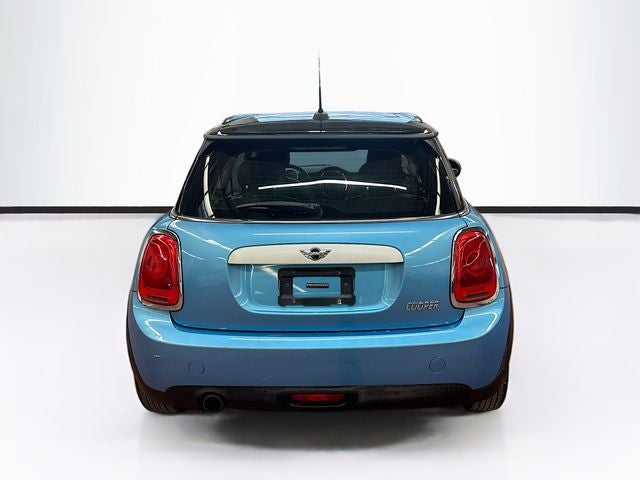 2015 MINI HARDTOP 2 DOOR Base