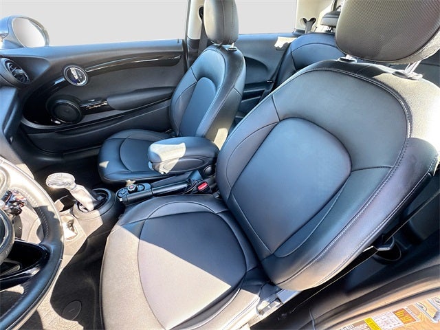 2019 MINI Cooper Cooper