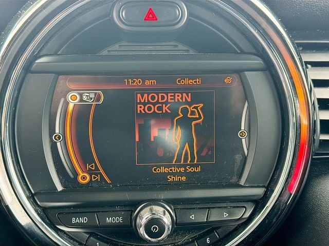 2016 MINI HARDTOP 4 DOOR Base