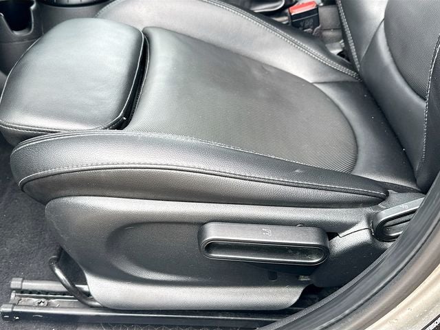 2016 MINI HARDTOP 4 DOOR Base