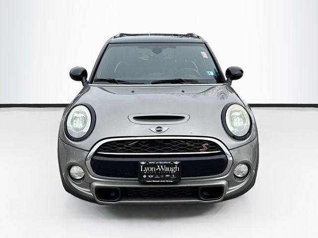 2016 MINI HARDTOP 4 DOOR Base