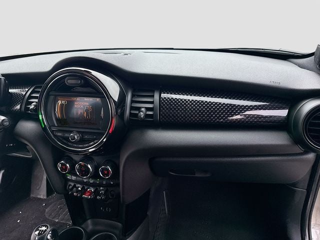 2016 MINI HARDTOP 4 DOOR Base