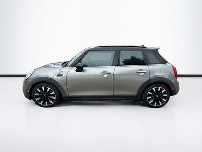 2016 MINI HARDTOP 4 DOOR Base
