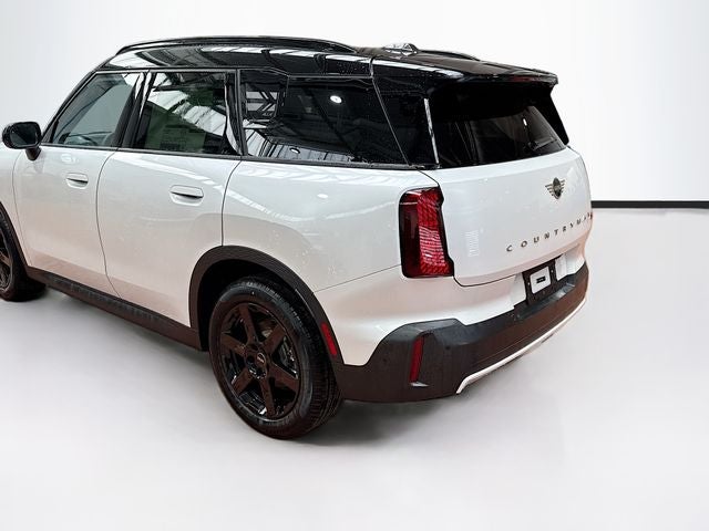 2026 MINI COUNTRYMAN OXFORD EDITION