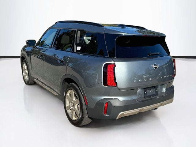 2025 MINI COUNTRYMAN Iconic