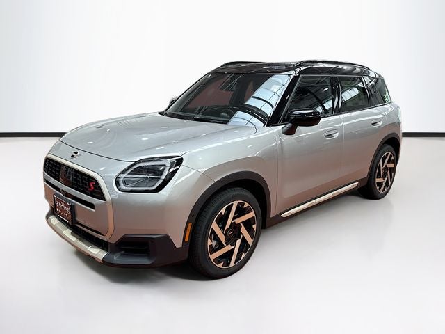 2027 MINI COUNTRYMAN ICONIC
