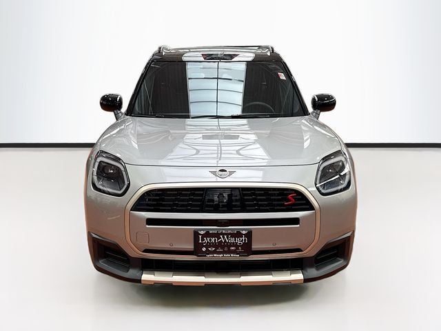 2027 MINI COUNTRYMAN ICONIC