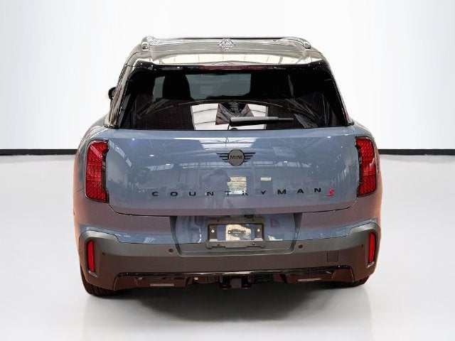 2027 MINI COUNTRYMAN ICONIC