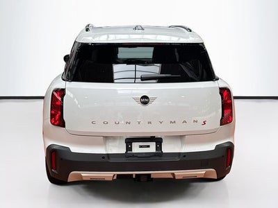 2027 MINI COUNTRYMAN ICONIC