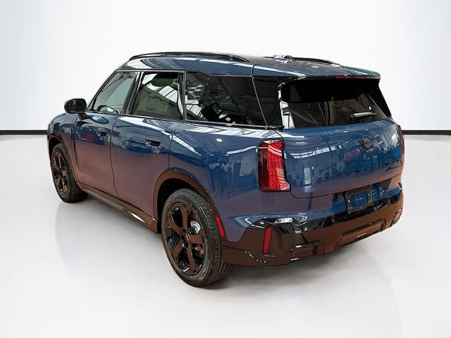 2027 MINI COUNTRYMAN ICONIC