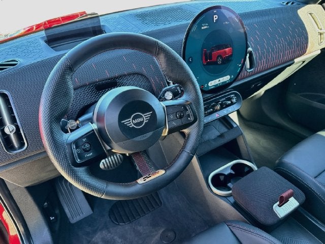 2025 MINI COUNTRYMAN Iconic
