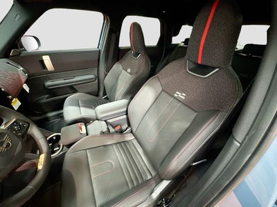 2027 MINI COUNTRYMAN ICONIC