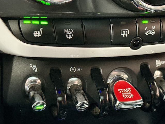 2018 MINI COUNTRYMAN Base