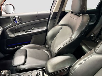 2018 MINI COUNTRYMAN Base