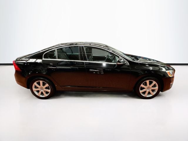 2016 Volvo S60 T5 Drive-E Premier
