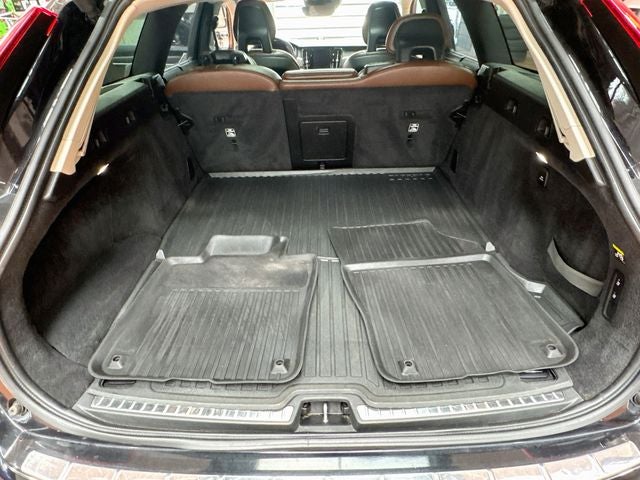 2018 Volvo V90 Cross Country T6 AWD