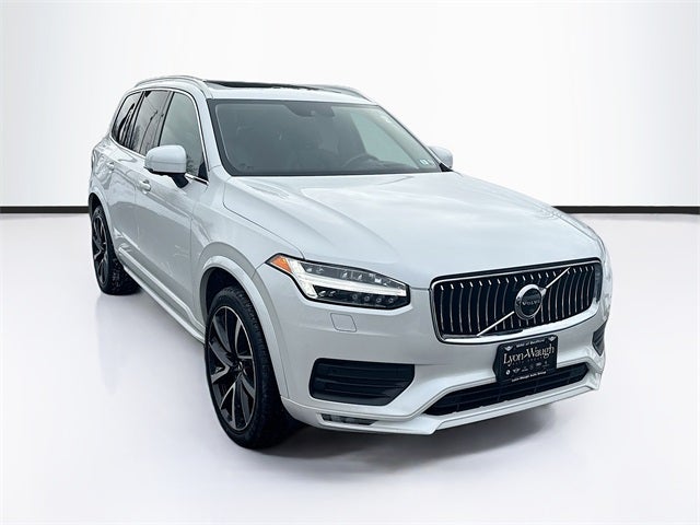 2020 Volvo XC90 T6 Momentum