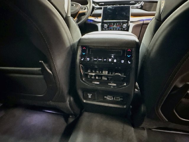2024 Jeep Grand Cherokee Summit Reserve