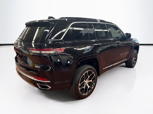2024 Jeep Grand Cherokee Summit Reserve