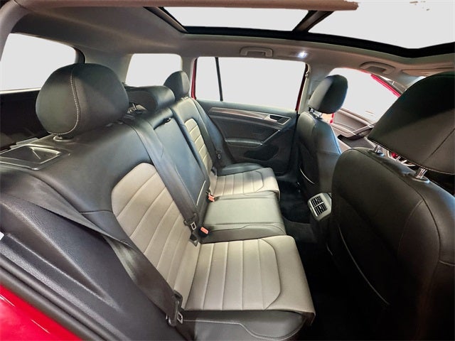 2017 Volkswagen Golf Alltrack 4Motion