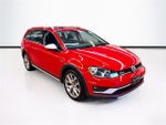 2017 Volkswagen Golf Alltrack 4Motion