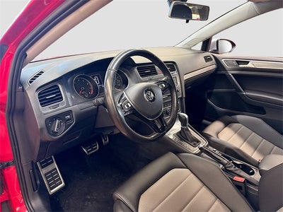 2017 Volkswagen Golf Alltrack 4Motion